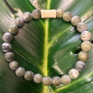 matte yellow howlite 8mm bracelet
